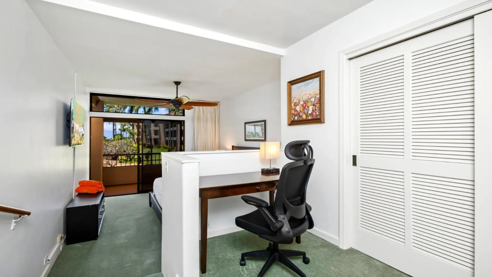 Kbm Resorts Free Car Kaanapali Royal Kro-G201 Island Inspired Gem